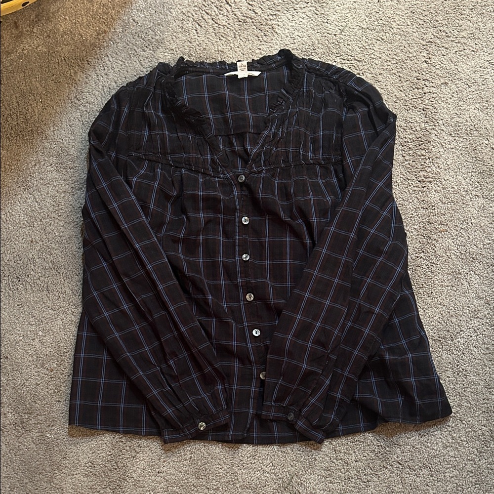 Black Plaid Button-Up Shirt